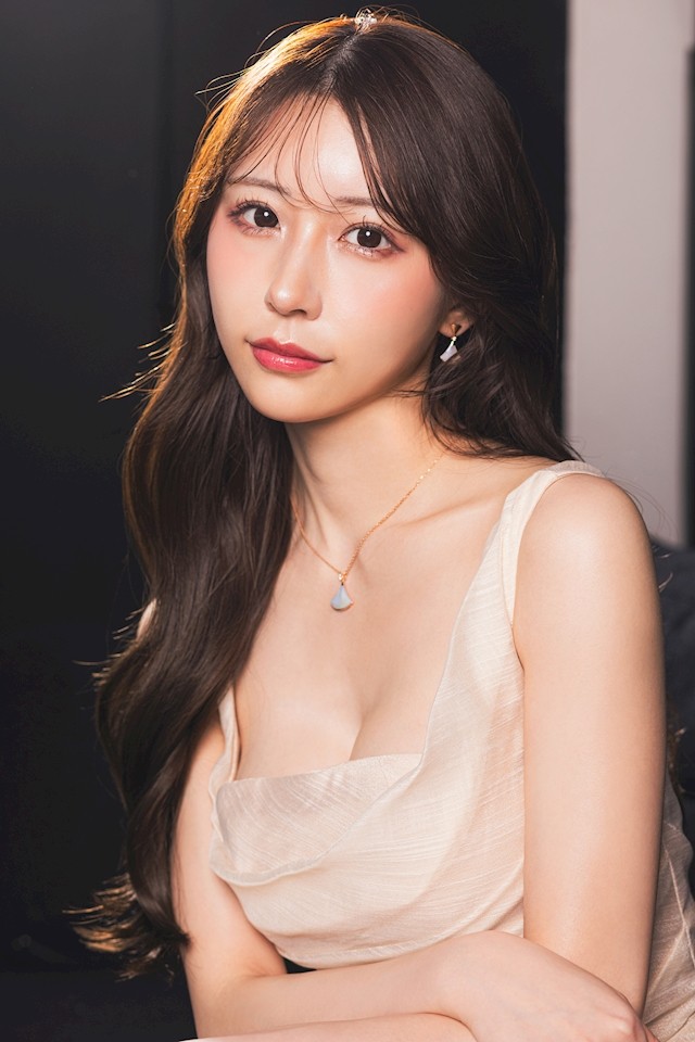 皇 ゆりのプロフィール写真3